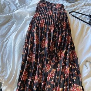 maxi skirt